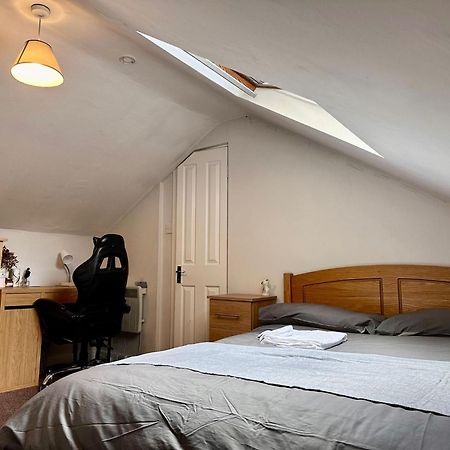 Spacious Room In דבלין מראה חיצוני תמונה